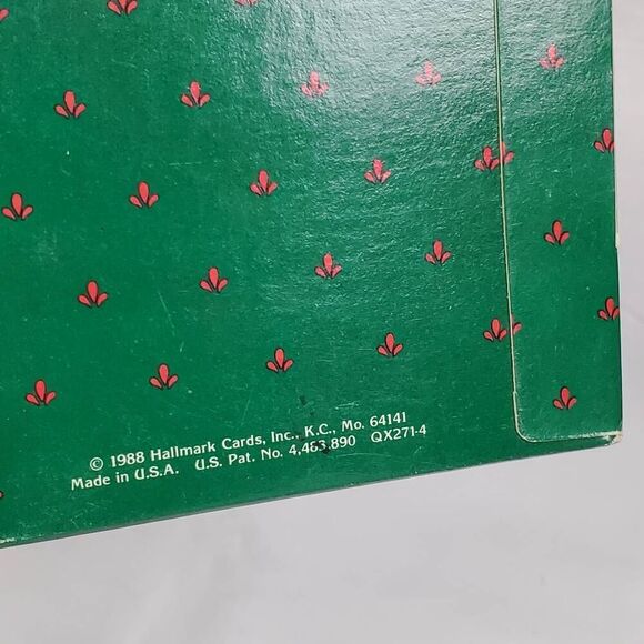 1988 Hallmark Betsey Clark “Home for Christmas” Glass Ornament – Collector’s Ser - Picture 6 of 6